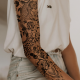 Leopard & Blumen Tattoo Sleeve